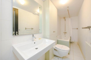 Central Cove - Fitzrovia - By Frankie Says, London